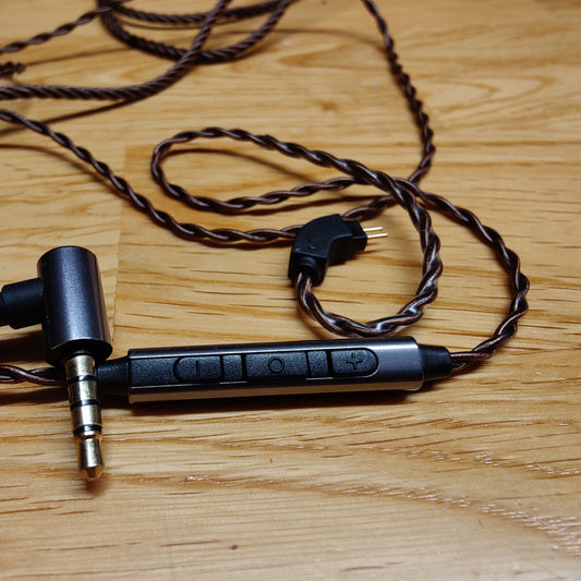 2 Pin kabel med mikrofon til Inears