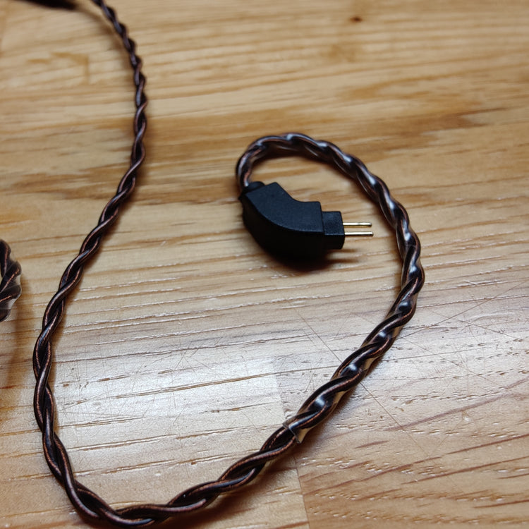 2 Pin kabel med mikrofon til Inears